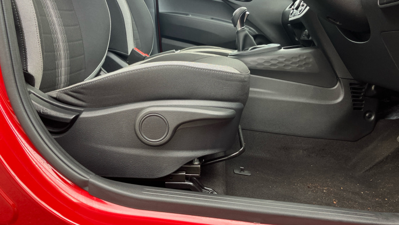 Hyundai i10 1.2 MPi SE Connect 5dr Auto Petrol Hatchback